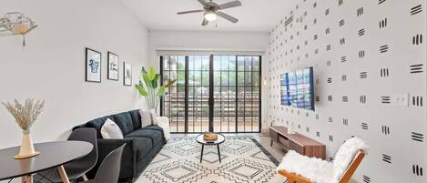 Televisie en een kantoor