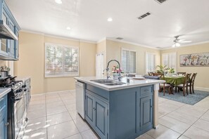 Fridge, microwave, oven, stovetop - Elegant & Quiet 4BR Home  7 Beds 2.5BA Near 71 Fwy (Chino Hills)