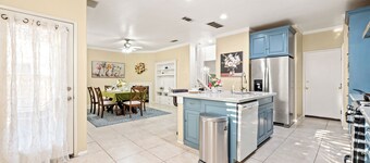 Elegant & Quiet 4BR Home 7 Beds 2.5BA Near 71 Fwy