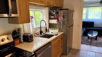 Microwave, oven, stovetop, dishwasher