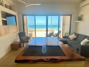 Interior - Colibrí; Beach front ground floor apartment with ocean views, luxury kitchen (Bahía de Kino)