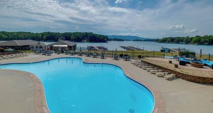 Smith Mtn Lake Retreat: Indoor Pool/hot Tub Access