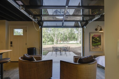 Unique Studio on Obanyon Creek in Dtwn Loveland!