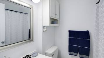 Apartment (0 Bedroom) | Interior