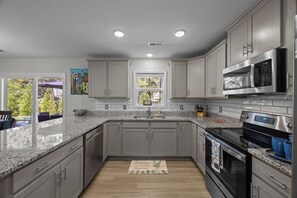 Microwave, oven, stovetop, dishwasher