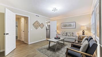 House (2 Bedrooms) | Floor plan