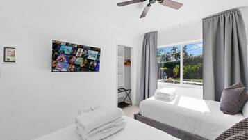 4 Schlafzimmer, Bügeleisen/Bügelbrett, WLAN, Bettwäsche