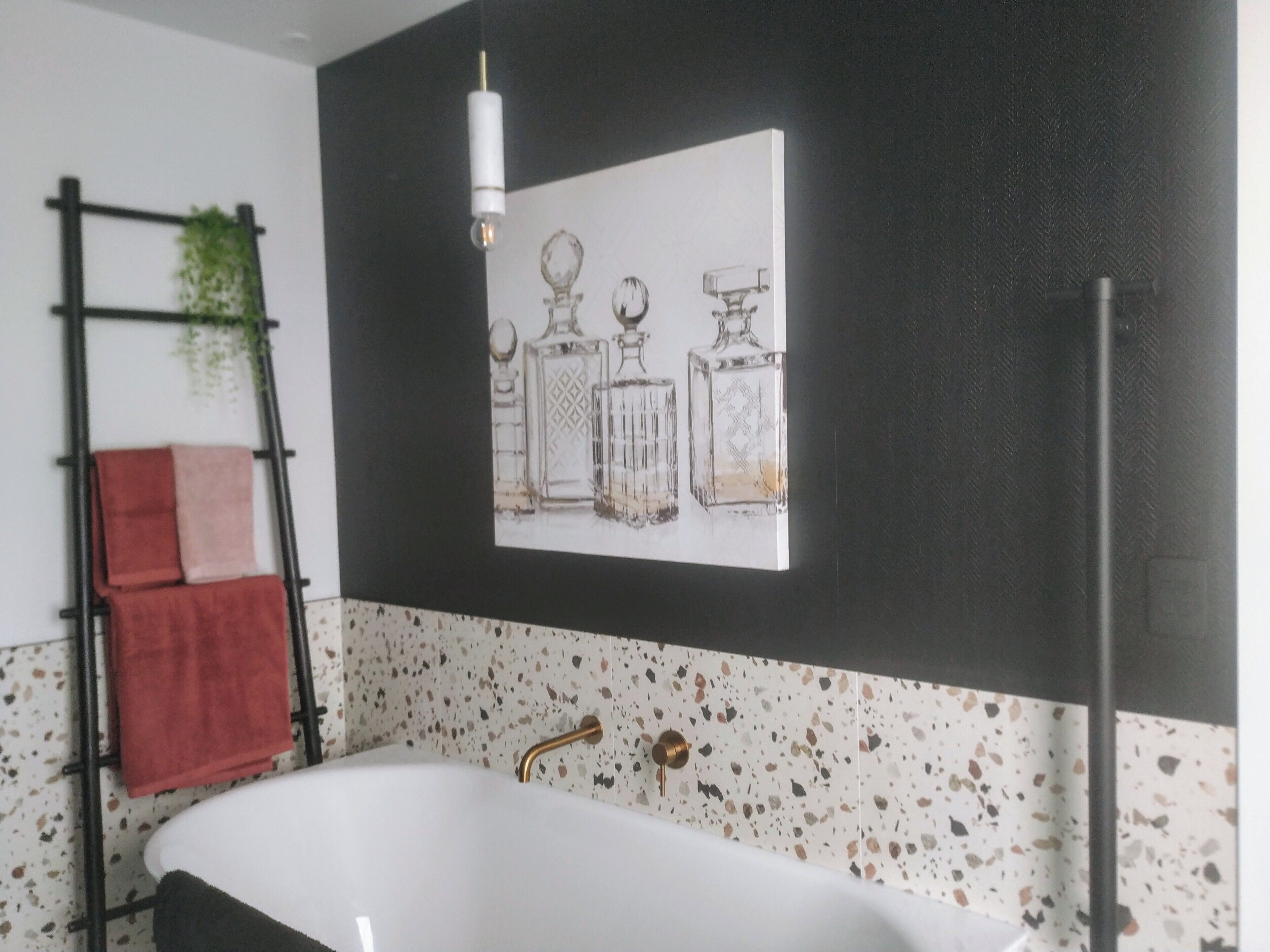 Haartrockner, Toilettenpapier