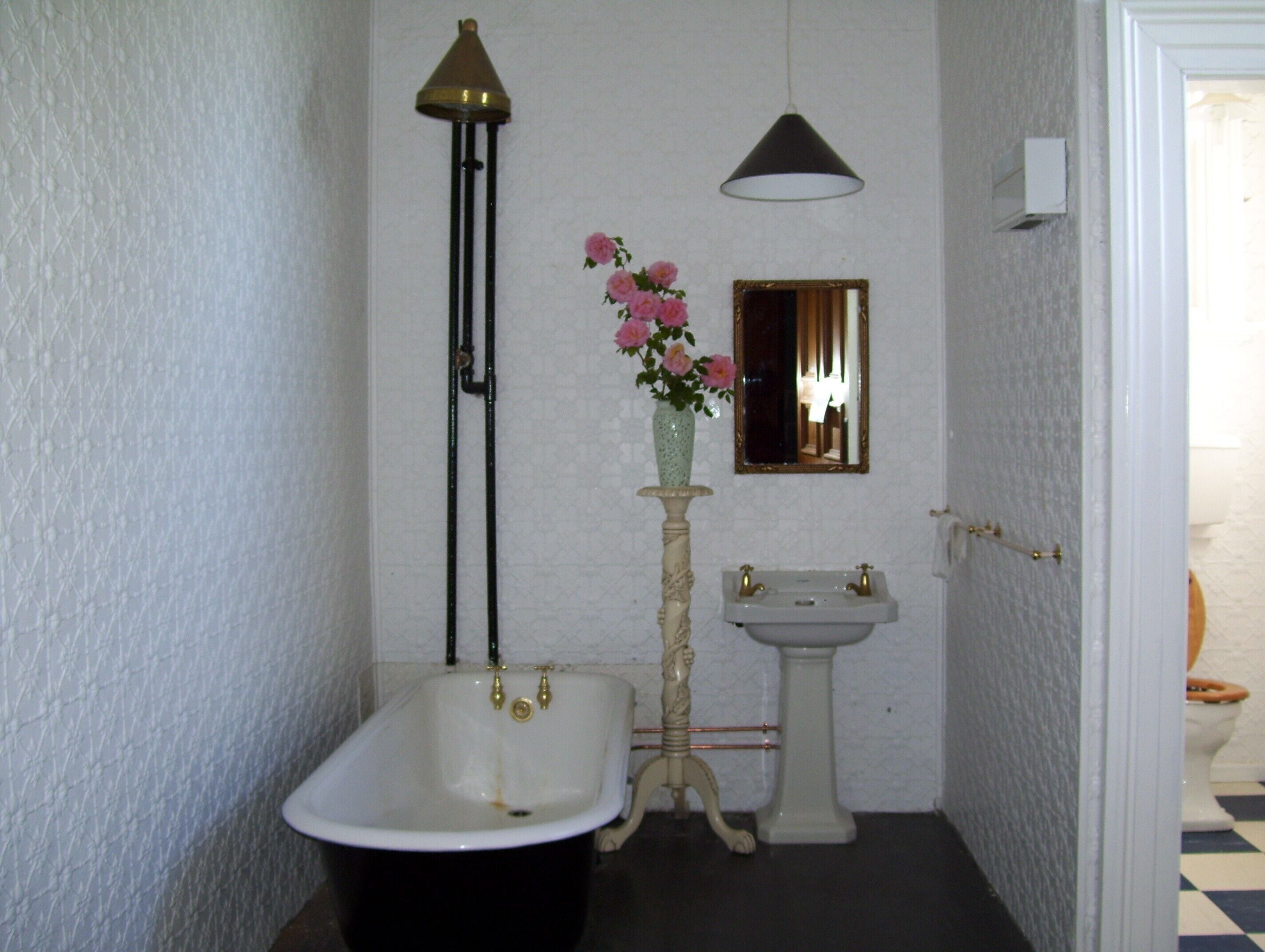 Classic Double Room | Bathroom