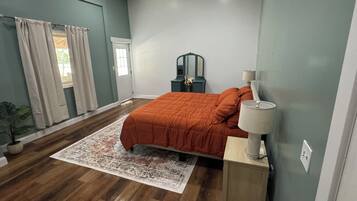 3 Schlafzimmer, Bügeleisen/Bügelbrett, Reisekinderbett, kostenloses WLAN