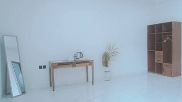 Habitación Deluxe | Escritorio, insonorización, wifi gratis y ropa de cama