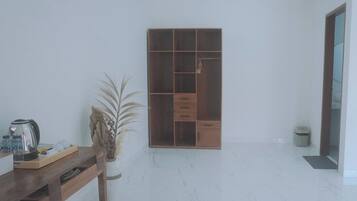 デラックス ルーム | デスク、WiFi (無料)、ベッドシーツ