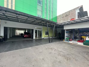 Front of property - Blissful Executive Kost (Medan)