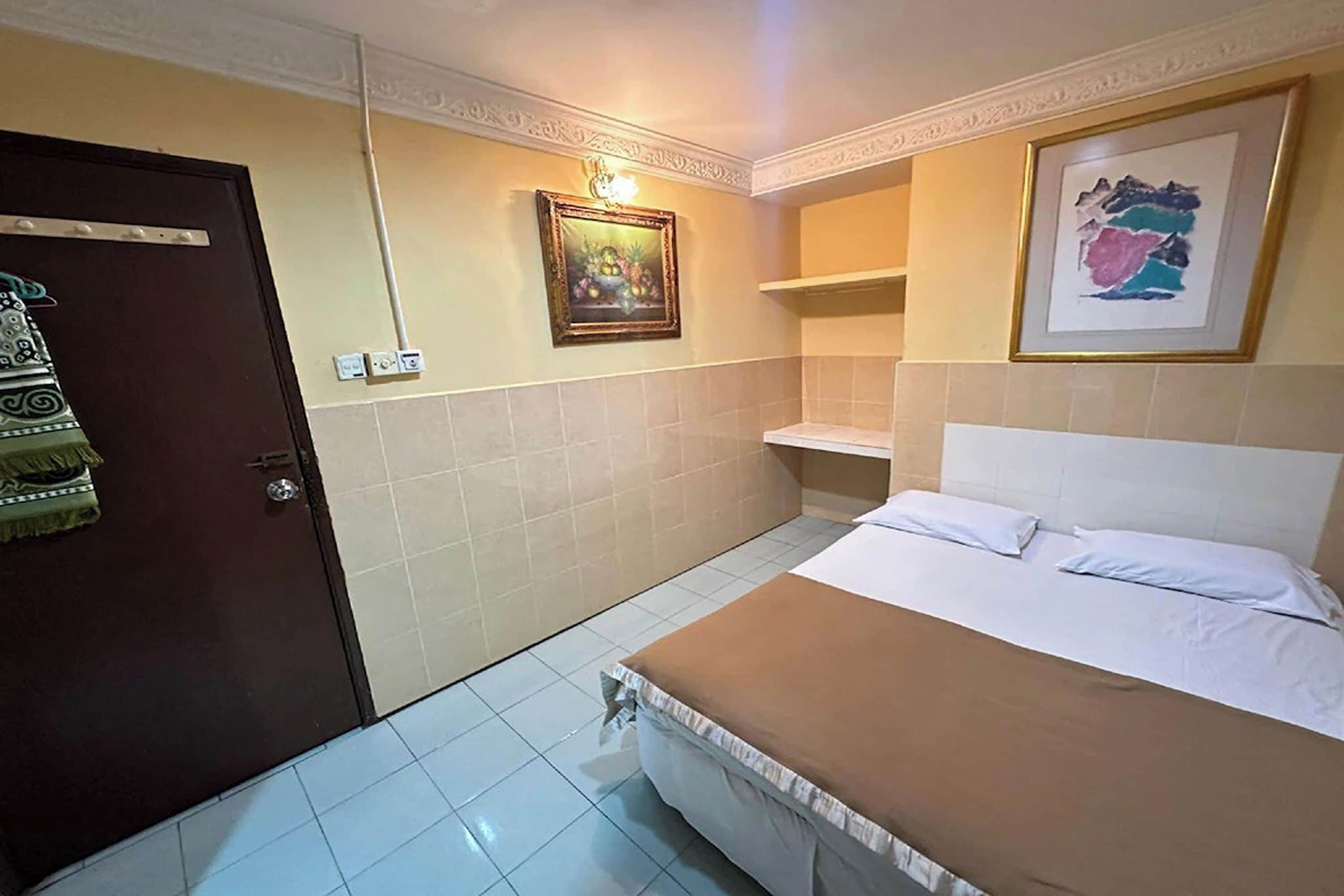 Kamar Standar, 1 Tempat Tidur Queen | Meja kerja, setrika/meja setrika, Wi-Fi gratis, dan seprai linen