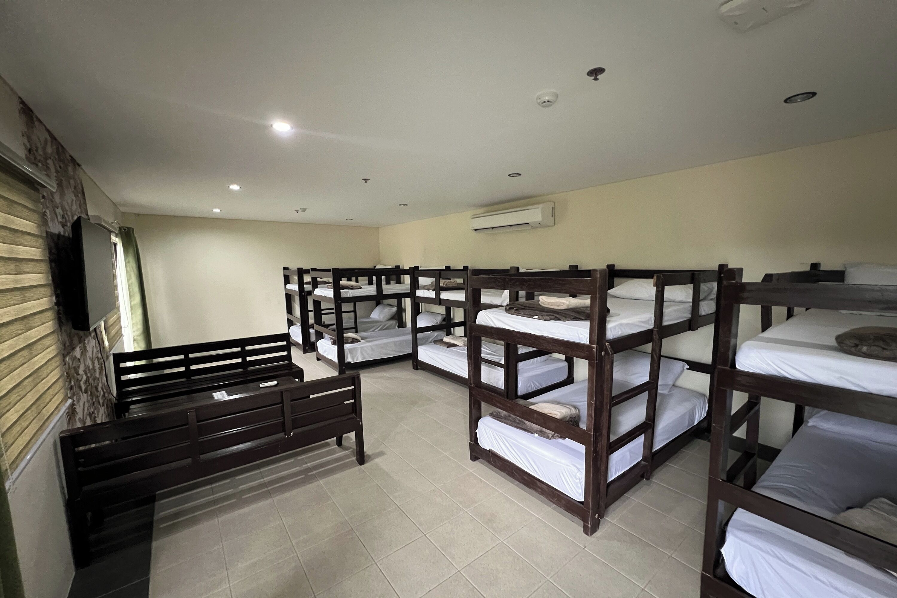 Firemannsrom | Skrivebord, wi-fi (inkludert), sengetøy og rullestolvennlig