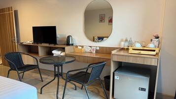 Standard Double Room | Bathroom | Shower, free toiletries, hair dryer (on request), slippers