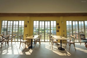 Restaurant - Doi Tung View Resort (Mae Sai)