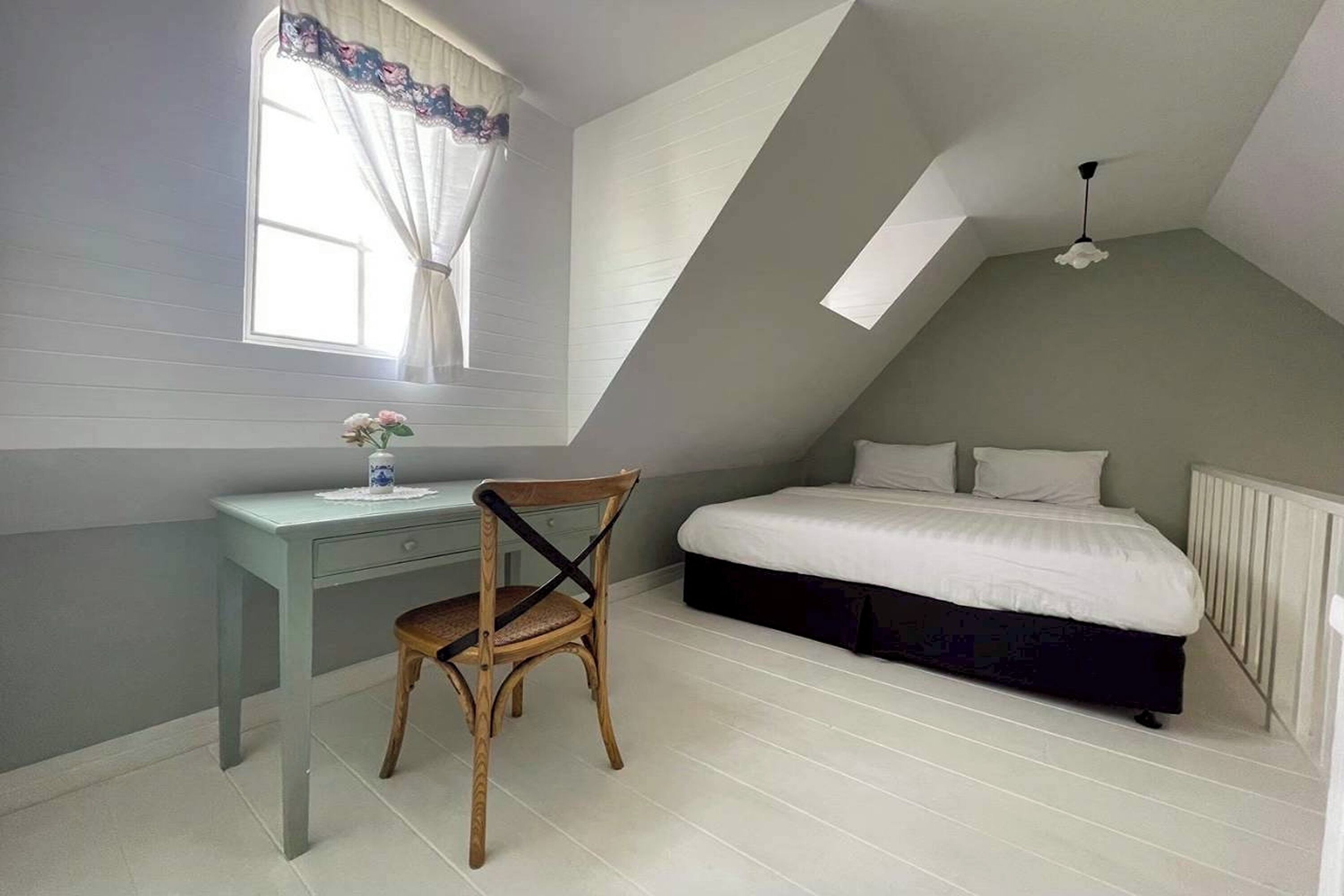 Villa, 1 Bedroom | Meja, Wi-fi percuma, cadar katil 