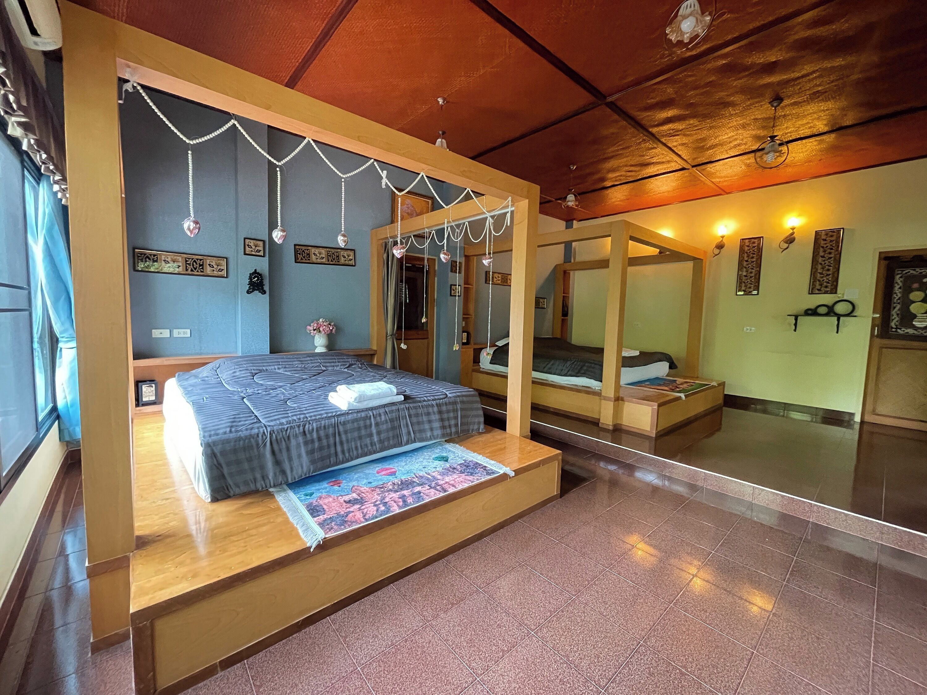 Suite | Draps fournis