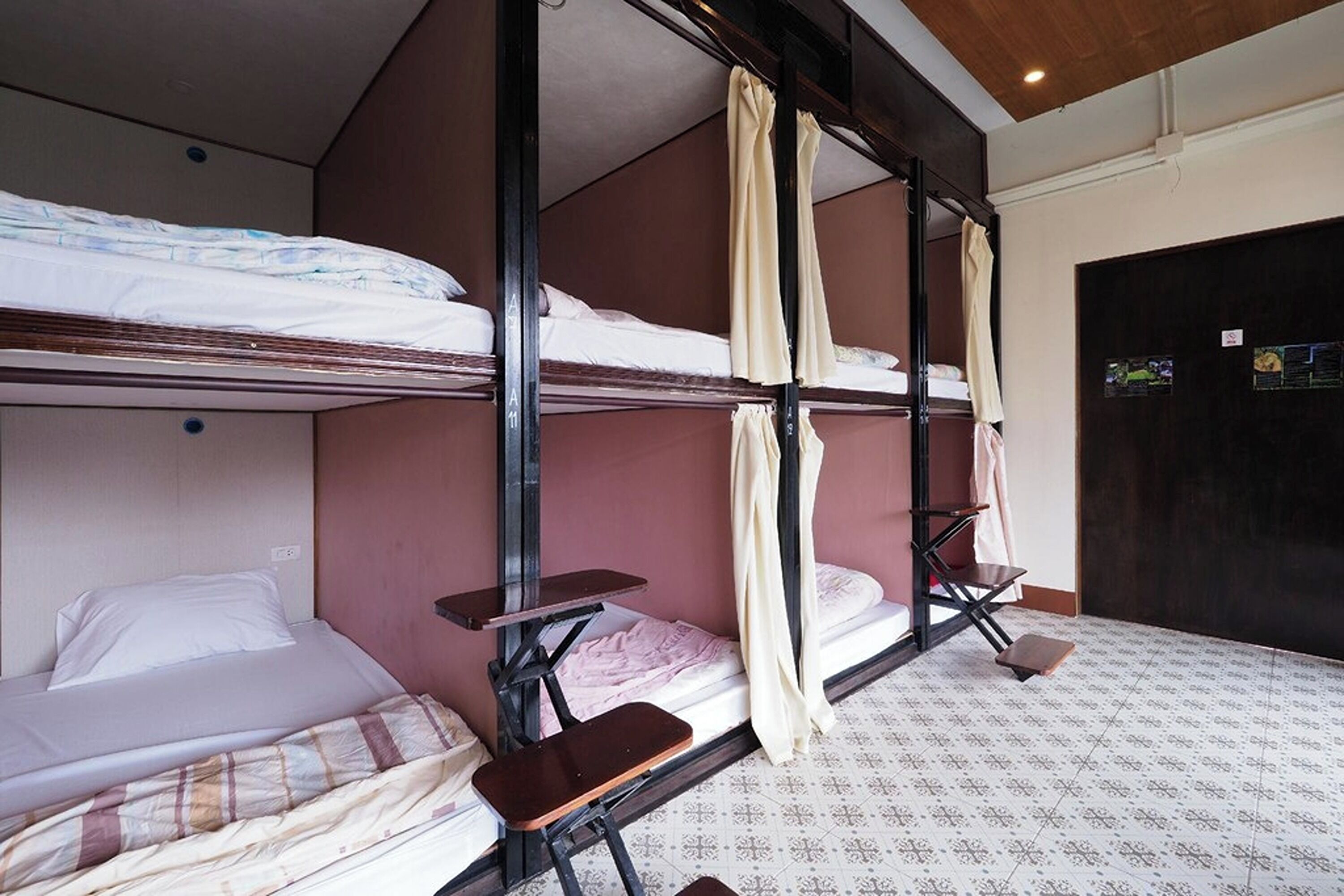 Free WiFi, bed sheets