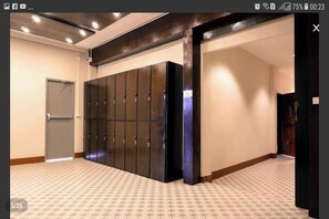 8 Mixed Dorm (Shared Bathroom) | إطلالة الغرفة