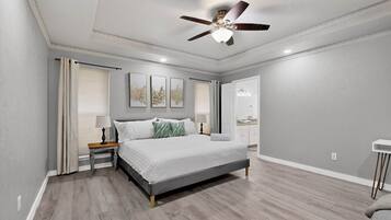 5 Schlafzimmer, Bügeleisen/Bügelbrett, kostenloses WLAN, Bettwäsche