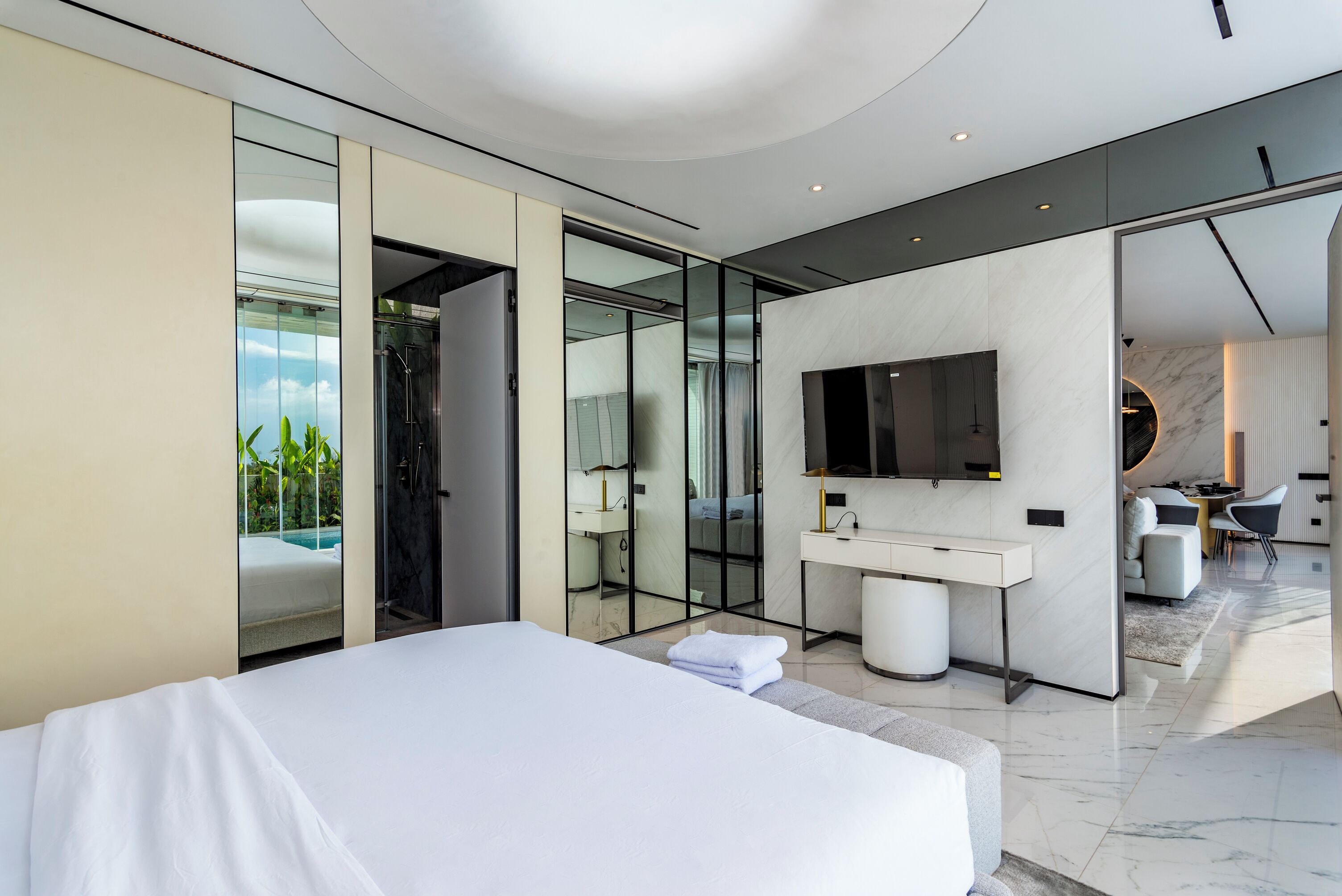 Apartment, 1 Bedroom, Private Pool | Desk, laptop workspace, free WiFi