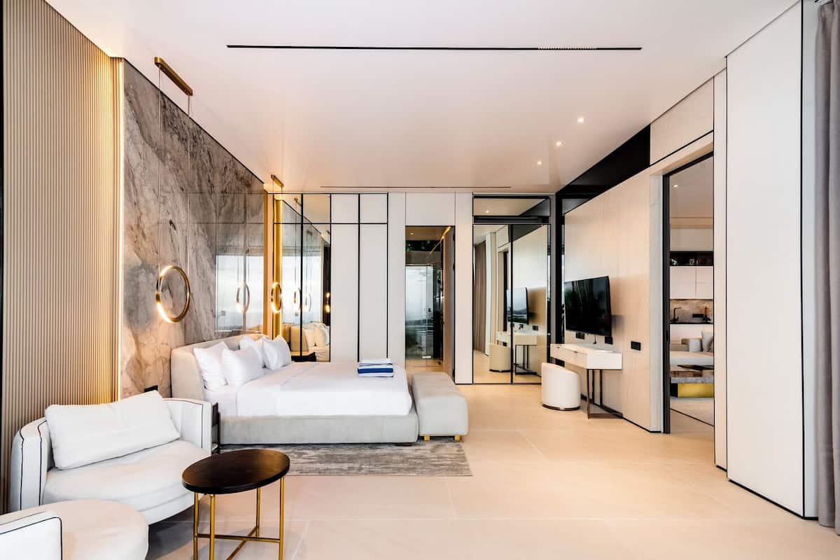 Luxury Apartment, 3 Bedrooms, Private Pool