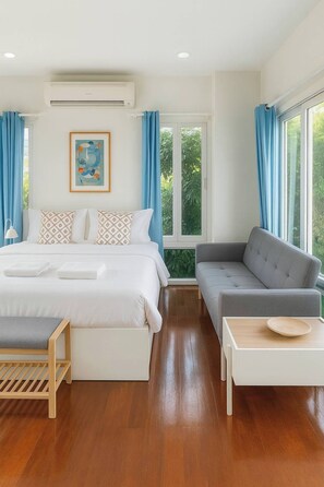 4 quartos, ferros/tábuas de passar roupa, Wi-Fi, roupa de cama