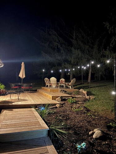 Newly Renovated 1890’s Cozy Farmhouse with all the Modern Comforts