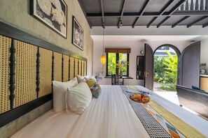In-room safe, desk, blackout drapes, soundproofing