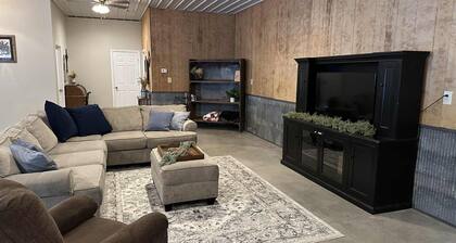 Traveler's Rest - A comfy waystation on your travels.