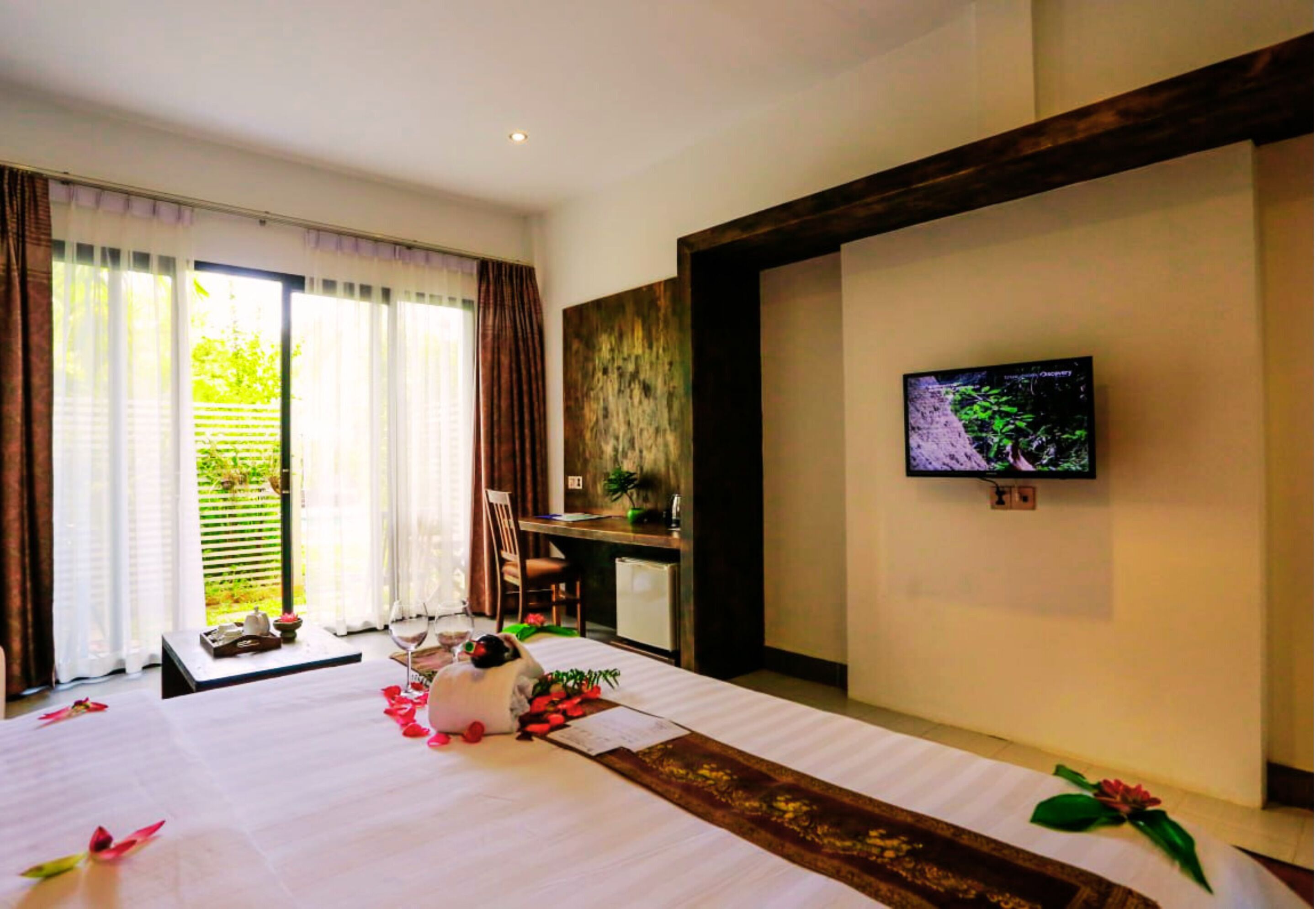 Double Room, Patio, Garden View