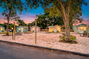 Exterior - Charming Private Studio Cottage (Pensacola)