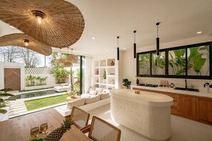 Luxury Villa, 1 King Bed, Pool View | Private kitchen