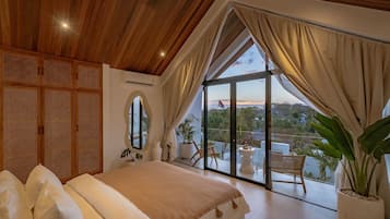 Luxury Villa, 1 King Bed, Pool View | Egyptian cotton sheets, premium bedding, in-room safe, desk