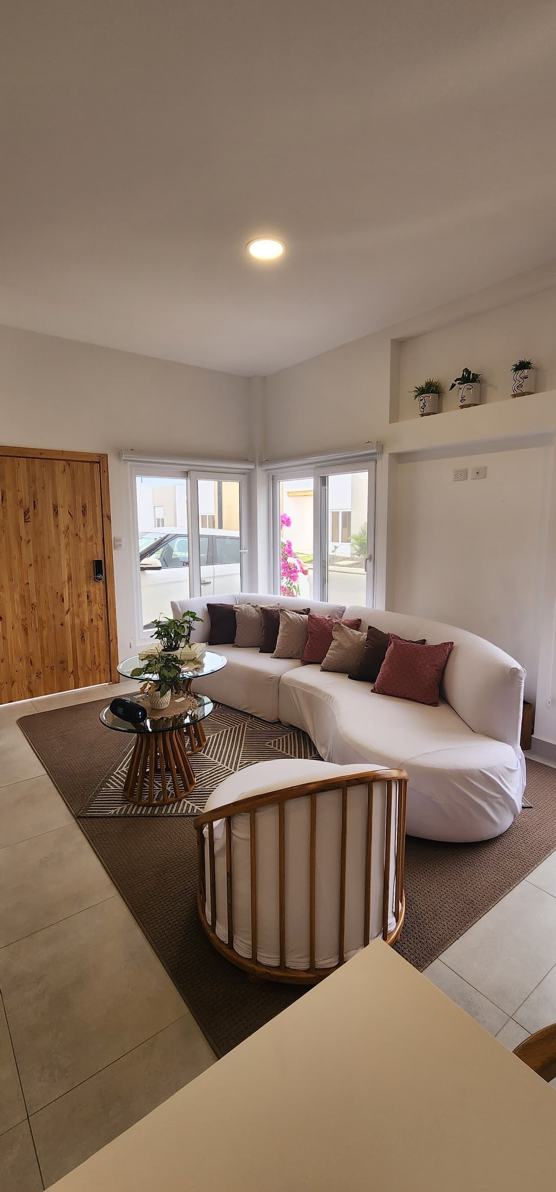 Smart-tv, bordfodbold, bordtennisbord