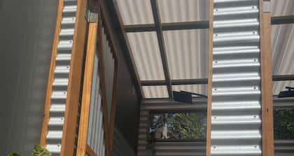 Triple 1xQueen 1xSingle Beds, Glamping tent