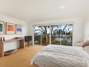 5 Schlafzimmer, Bügeleisen/Bügelbrett, Bettwäsche