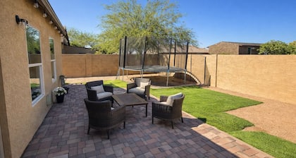 Desert Retreat with Modern Comforts – Peaceful Arizona Getaway