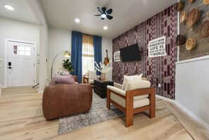 Televisión y estéreo 