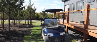 	Romantic Getaway Cabin w/ Rooftop Spa, Fire Pit & Golf Cart