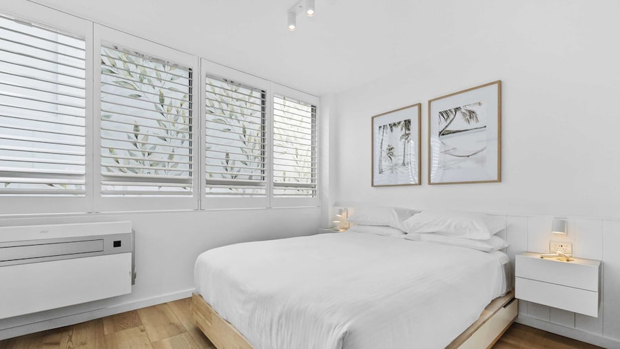 Studio3: Chic Bondi Abode With Pool & A/C