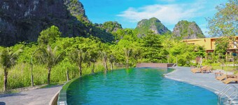 Cendana Trang An Retreat