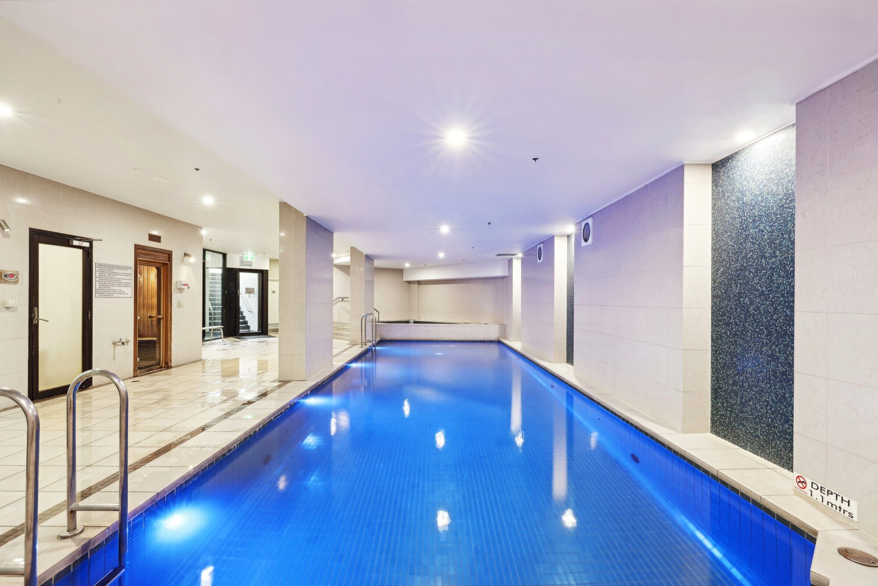 Apartment | Pool | Indoor pool, outdoor pool