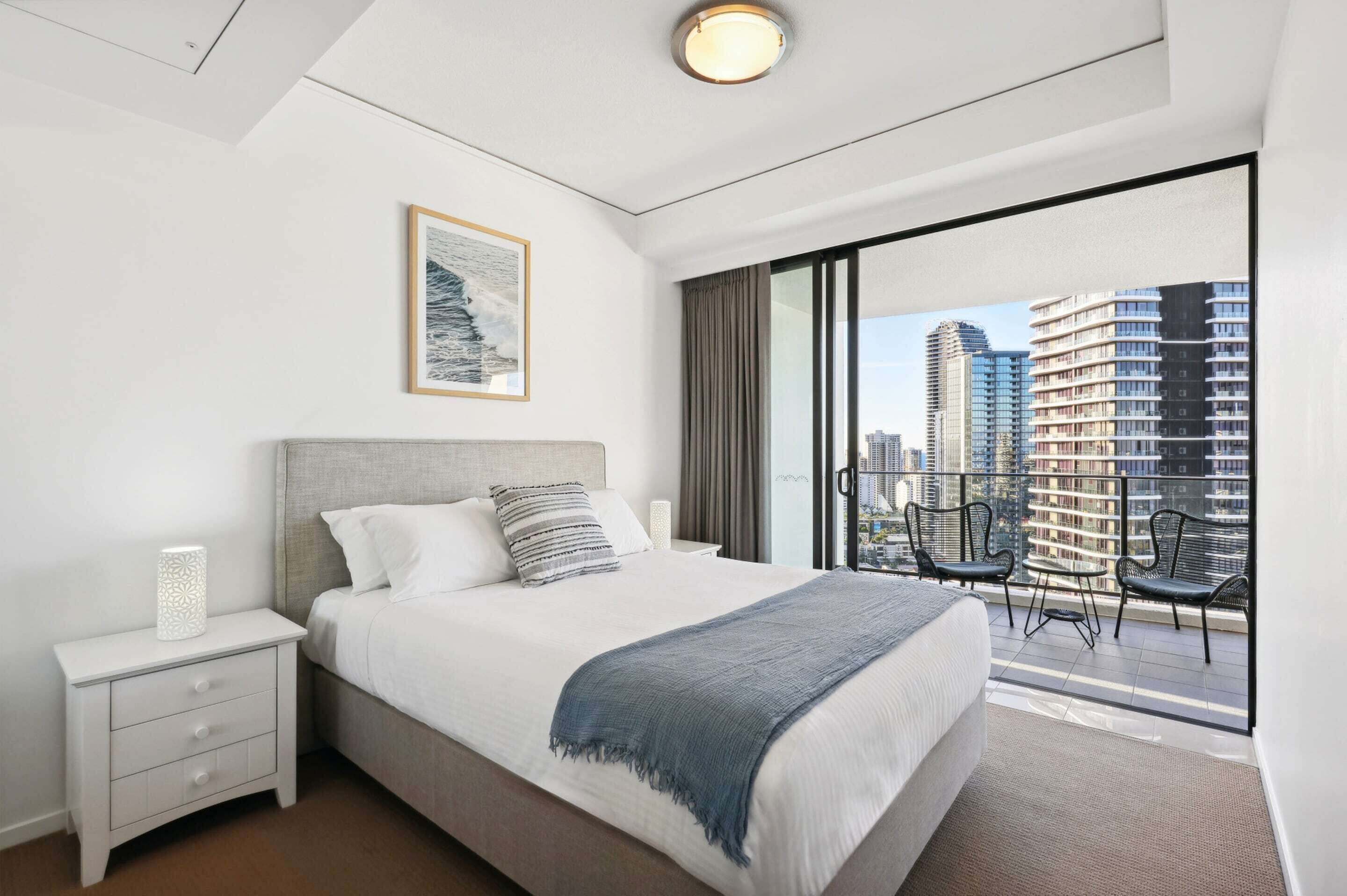 Apartment | 3 bedrooms, laptop workspace, iron/ironing board, bed sheets