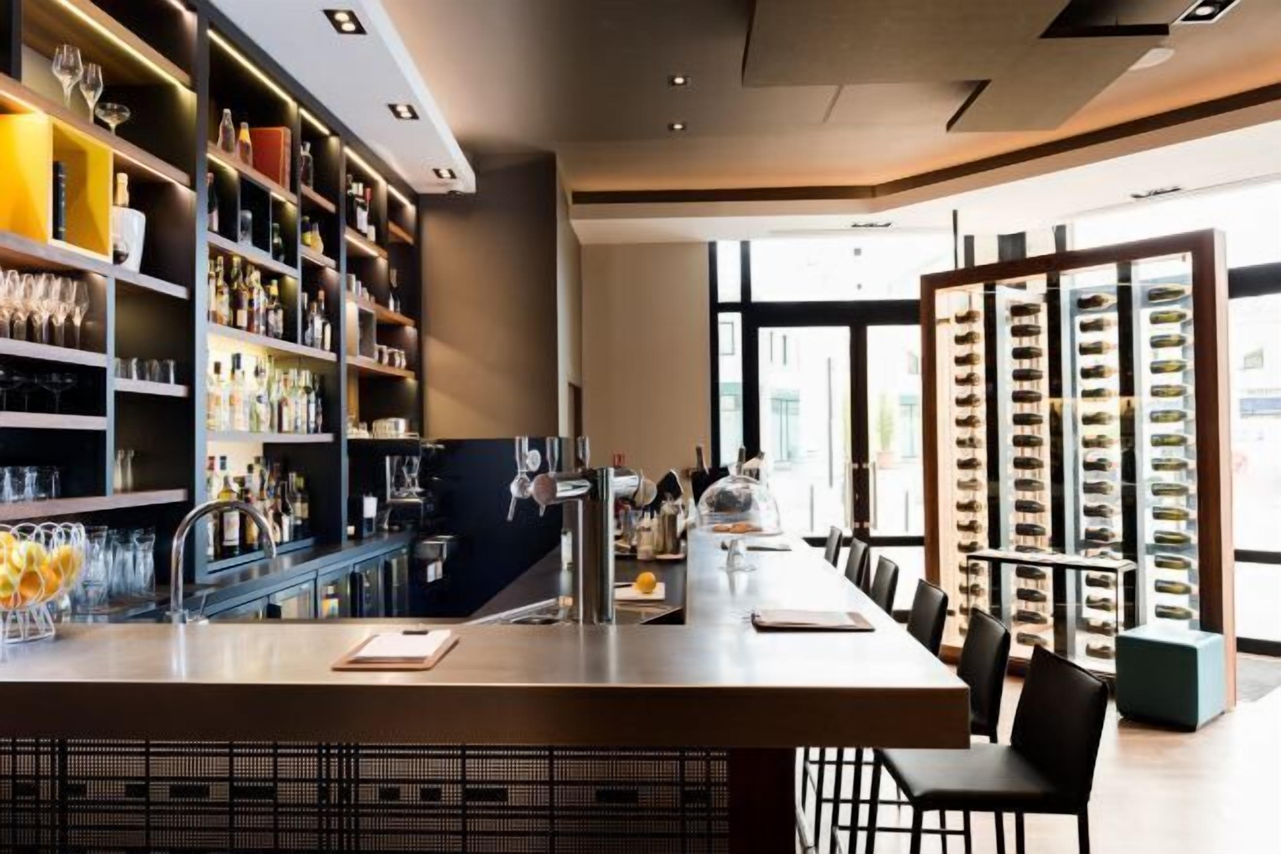 Bar (in der Unterkunft)