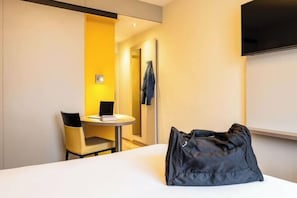 Cots/infant beds