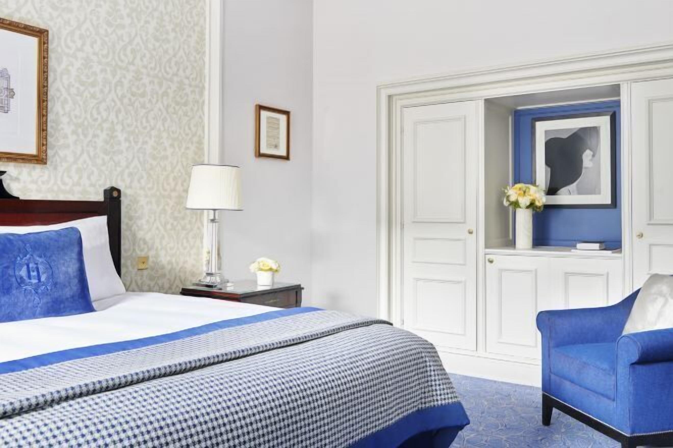 Cots/infant beds