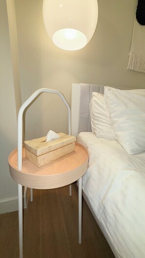 1 chambre, bureau, fer et planche à repasser, Wi-Fi gratuit